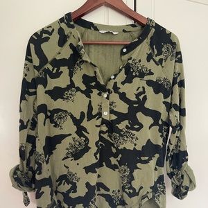 LUCKY BRAND S Sage Green Bonsai Print Henley Shirt
